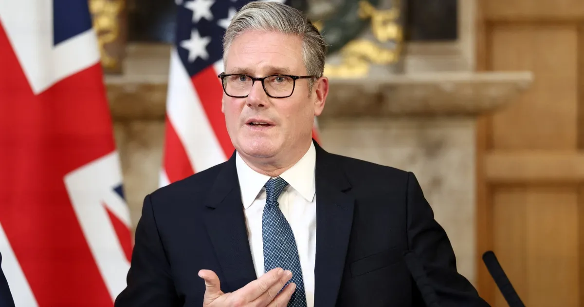 رئيس الوزراء البريطاني يزور الهند لتعزيز العلاقات التجارية