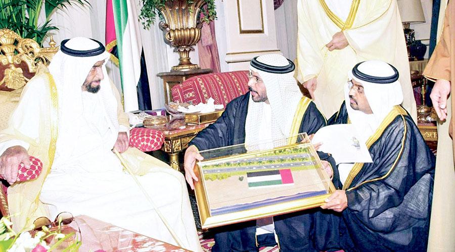 «يوم العلم» قصة تروي مجد الوطن ووحدة أبنائه