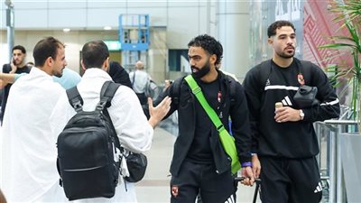 بعثة الأهلي تصل القاهرة بعد التتويج بالسوبر المصري