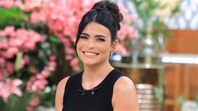 عندي 16 شعرايا بيضة ومش بفكر في الجواز دلوقتي