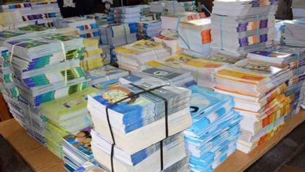 أزمة الكتاب المدرسي تتفاقم في ليبيا.. حبس وزير التعليم