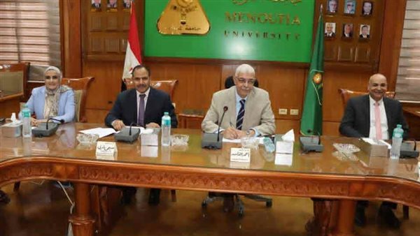 رئيس جامعة المنوفية يكلف مركز الاستشارات الهندسية بعمل تصميم لمبنى الجامعة التكنولوجية