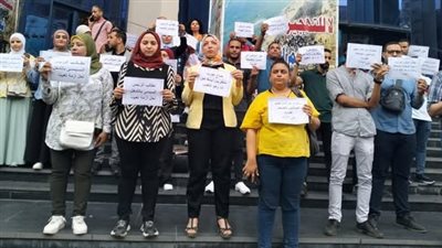 « الصحفيون المؤقتون» دفعوا أعمارهم مهراً للمؤسسات أملًا في التعيين