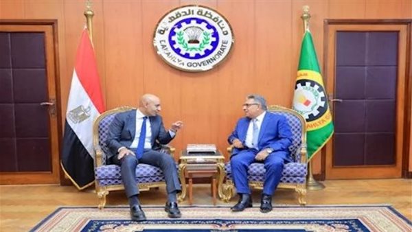 عقب جولة المدارس المفاجئة.. تفاصيل لقاء محافظ الدقهلية وزيرَ التعليم