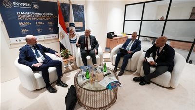 في ختام مشاركته بأديبك 2025.. لقاءات مُكثفة لوزير البترول والثروة المعدنية مع قيادات الشركات العالمية