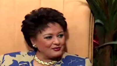 اتكلمي بلغة مفهومة”.. معالي زايد تلقن مذيع كويتي درسا| ما القصة