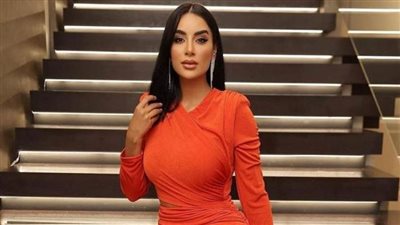 4 غرز.. جوري بكر تكشف عن إصابتها بجرح في اليد: راضية بقضاء الله