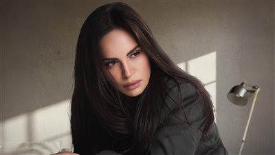 آمال ماهر تطرح أغنية خذلني بعد يوم من إعلان زواجها.. والجمهور يعلق: ملحقناش يا فنانة