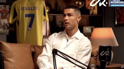 كريستيانو رونالدو: ريو فيرديناند هو الصديق المقرب الوحيد لي من كرة القدم.. والتسجيل في الدوري الإسباني أسهل من السعودي