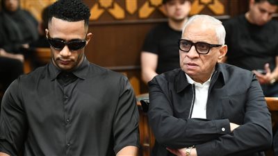 محمد رمضان وأشرف زكي وصلاح عبد الله.. أبرز حضور عزاء السيناريست أحمد عبد الله