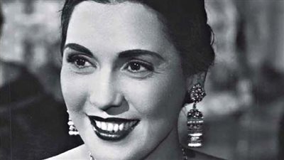 «مليش دعوة باللي بيرقصوا».. سليمان نجيب يتهم تحية كاريوكا بأنها تأكل الفلوس