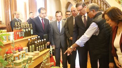 وزير الزراعة يؤكد دور “بحوث الصحراء” في تحقيق التنمية المستدامة