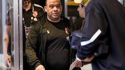 الأهلي يصل استاد محمد بن زايد لخوض مباراة نهائي السوبر أمام الزمالك