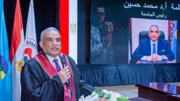 رئيس جامعة طنطا يبحث سبل تعزيز المكانة الدولية في التصنيفات المرموقة