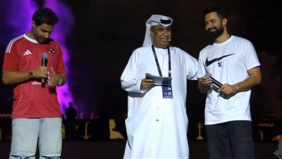 أحمد حاتم وأحمد فهمي مفاجأة مباراة السوبر بين الأهلى والزمالك