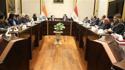 وزير الصحة يستقبل نظيره الهندي لتبادل الخبرات في صناعة الأدوية وتوسيع الاستثمارات الطبية المصرية-الهندية