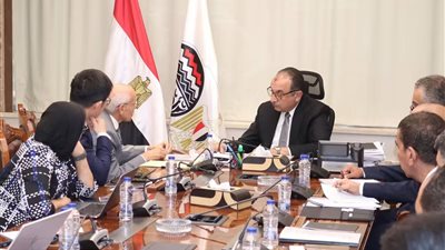 وزير قطاع الأعمال يبحث مع تحالف “إنفيجن إنيرجي” و”بنشمارك باور” مستجدات مشروع الأمونيا الخضراء بشركة النصر للأسمدة