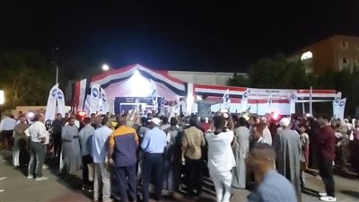 الناخبون في الغردقة يواصلون الادلاء بأصواتهم في انتخابات النواب