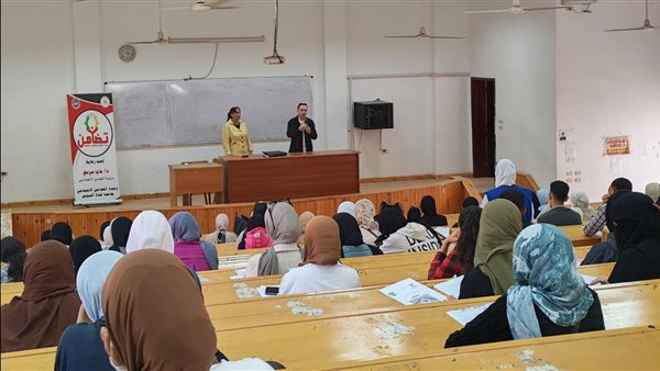 جامعة قناة السويس تناقش “العنف الأسري وتأثيره على المراهقين” ضمن مبادرة “قيمنا”