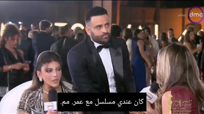 محمد جوزي عسل والطيبين للطيبات.. وعمر السعيد يفاجئها على الهواء