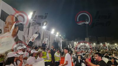 صور ولافتات الرئيس عبد الفتاح السيسي تزين مؤتمر الجبهة الوطنية في سمنود بالغربية دعما للقائمة بانتخابات النواب ٢٠٢٥… ومواطنون يهتفون :تحيا مصر