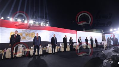 السيد القصير مواطن شايل هموم الناس على كتفه