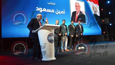 ليلة في حب ابن الشرابية والزاوية.. حشود من الأهالي وحضور رموز السياسة والفن والرياضة لدعم الحاج أمين مسعود