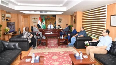 تحرّك عاجل في الفيوم بعد انهيار جزئي بطريق كفر محفوظ – طامية