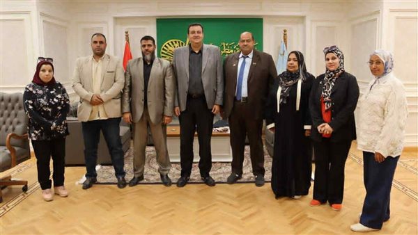 رئيس جامعة مطروح يستقبل وفد جمعية شباب تحيا مصر لبحث التعاون
