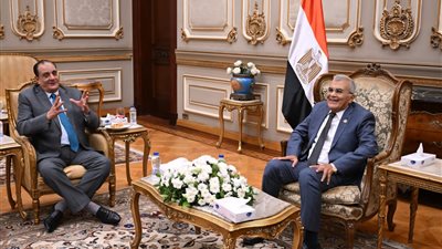 رئيس الشيوخ يستقبل سفير العراق بالقاهرة