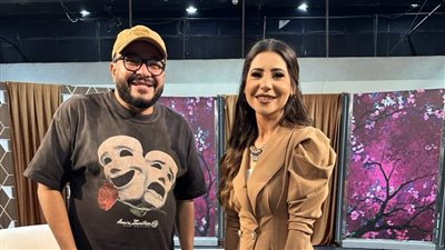 أعيش قصة حب حاليا والزواج قريبا وشوهت إغراء هند رستم