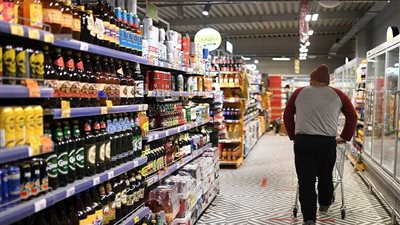 المشروبات غير الكحولية ليست آمنة للجميع: تحذيرات للأطفال والحوامل والسمنة