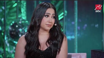 بوسي تكشف سر تغير ملامحها.. ونجلها ياسين في أول ظهور: ماما فري