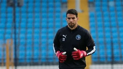 شريف إكرامي حارس مرمي بيراميدز يقرر الاعتزال نهاية الموسم