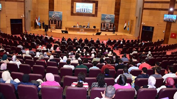 جامعة سوهاج تنظم ورش عمل متخصصة في جراحات الحنجرة والقصبة الهوائية والأنف التجميلية