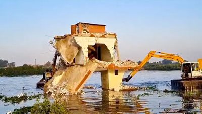 الري تواصل حملات إزالة التعديات على نهر النيل – فرع رشيد ضمن المشروع القومي لضبط النيل