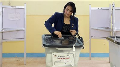 نواب تنسيقية شباب الأحزاب والسياسيين يدلون بأصواتهم في انتخابات مجلس النواب بالمرحلة الثانية