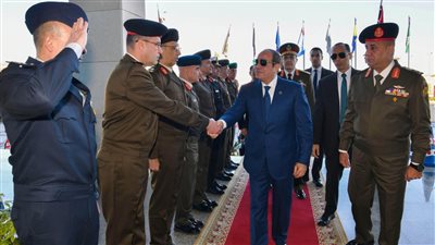 الرئيس السيسي:انتقاء أفضل العناصر وصياغة جيل قادر على بناء الدولة