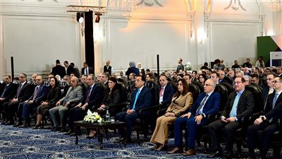 رئيس الوزراء يشهد انطلاق مؤتمر “إصلاح وتمكين الإدارة المحلية” واستعراض إنجازات تنمية الصعيد