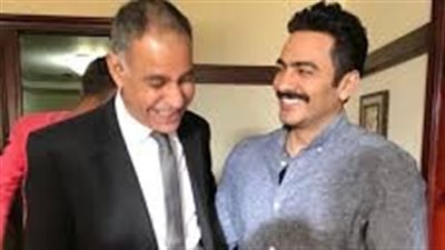 بحبك حب كبير.. محمود البزاوي يوجه رسالة دعم لـ تامر حسني