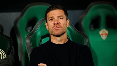 اسم مفاجئ لتدريب ليفربول.. دعوات لإقالة سلوت بعد هزائم الريدرز المتكررة