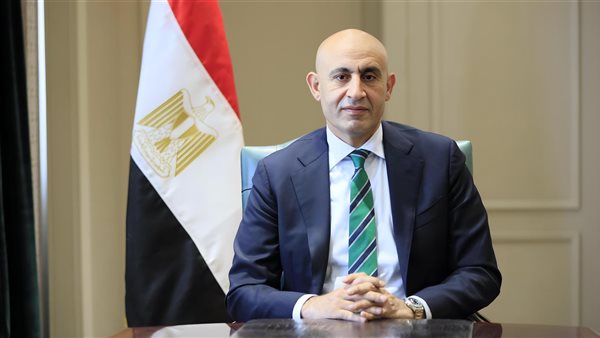 بعد قليل.. وزير التعليم يصدر قرارات مهمة بشأن واقعة إهانة معلمة الإسكندرية