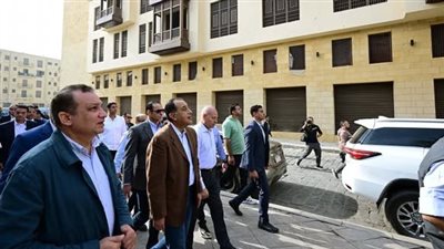 رئيس الوزراء يوجه رفع كفاءة وتطوير واجهات مدرسة المعز وإعادتها لطابعها التاريخي