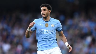 التشكيل المتوقع لمانشستر سيتي وموقف عمر مرموش قبل مواجهة ليدز يونايتد