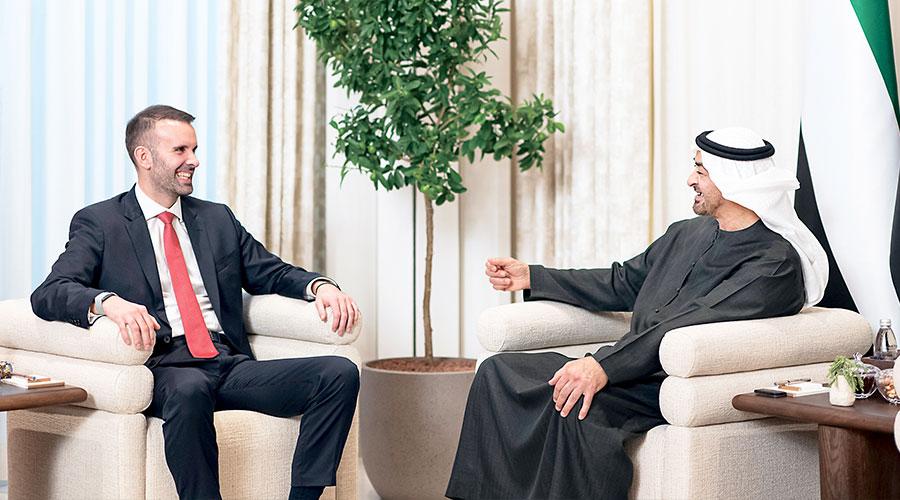 محمد بن زايد: حريصون على تعزيز العلاقات مع مونتينغرو (فيديو)