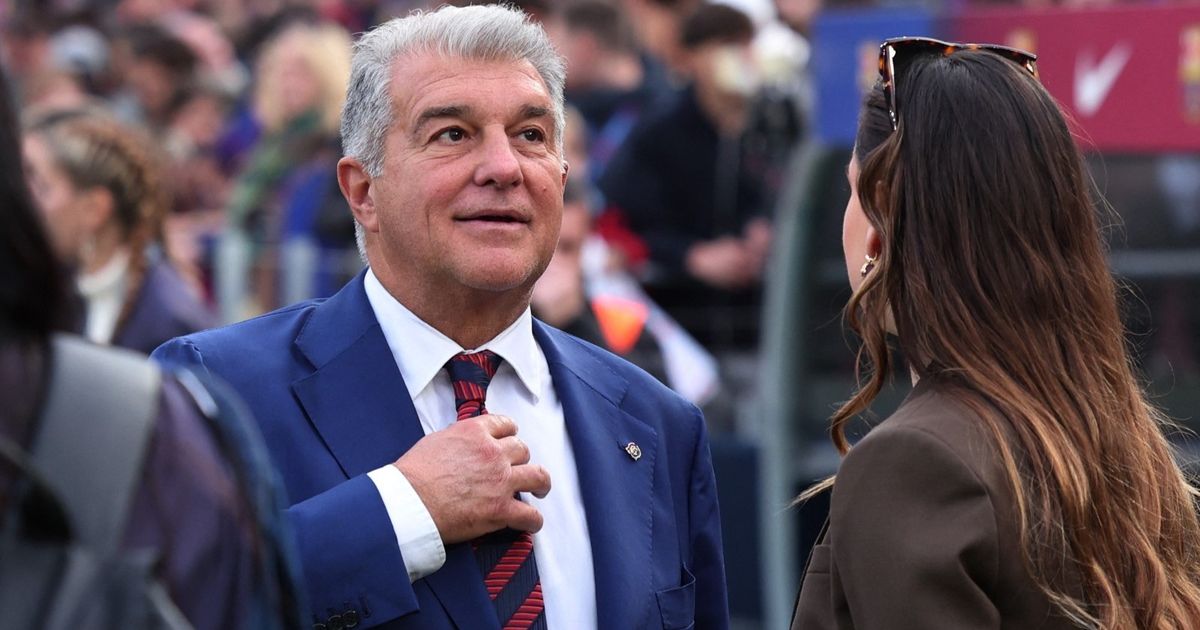 معبد مخيف.. لابورتا يعد هانزي فليك بتحقيق حلمه في برشلونة