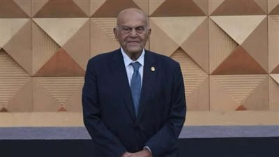 قبل ساعات من انطلاقه.. وصول الدكتور مجدي يعقوب لـ حضور حفل افتتاح المتحف المصري الكبير