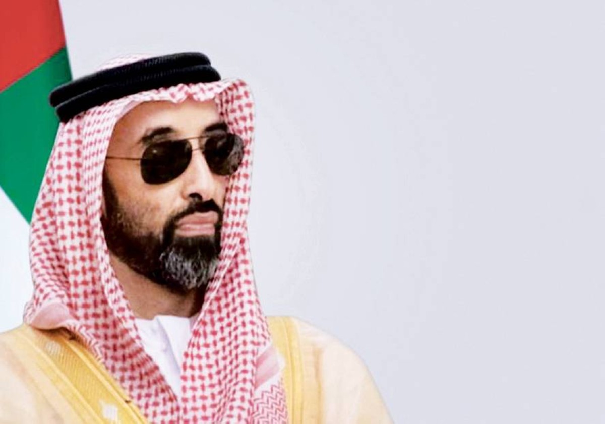 يوم العلم مناسبة لتأكيد وحدة الصف وتلاحم الشعب والقيادة