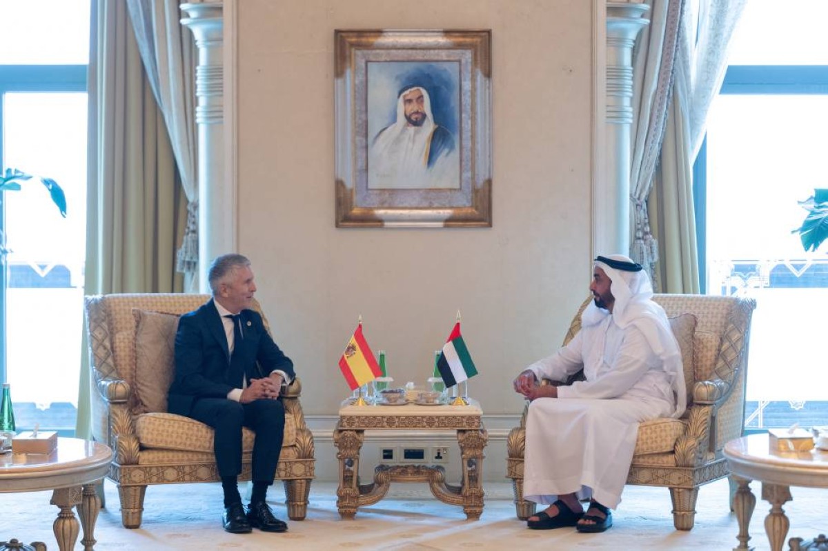 سيف بن زايد يبحث ووزراء داخلية سبل تعزيز التعاون الشرطي والأمني