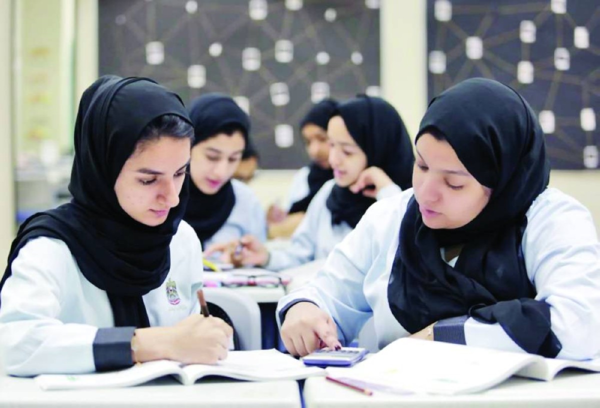 99.6 % معدل الإلمام بالقراءة والكتابة لدى الفئة 15